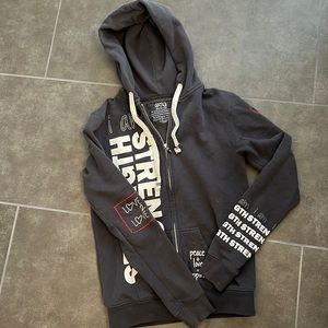 listing-status-banner